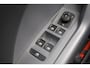Volkswagen T-Cross 1.0 TSI Life 95PK / 70kW, NL auto 2e eigenaar, trekhaak, 16" LMV, dodehoekdetectie (side assist), navigatie, lendesteunen, adaptieve cruise control (acc), lane assist, airco, elektrisch verstel- en verwarmbare buitenspiegels, multifunctioneel lederen stuurwiel, DAB+, variabele laadvloer etc.