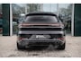 Porsche Cayenne 3.0 E-Hybrid | SportDesign Pakket | Black Edition | Adaptieve Luchtvering PASM | 22-inch RS Spyder  | Sport Chrono Pakket | Panoramadak | Bijrijdersdisplay | Bose Surround Sound System | Adaptive Cruise Controle | Soft-Close portieren | 360° Surround View | 21 inch RS Spyder Design velgen |