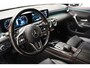 Mercedes-Benz CLA 180 Luxury Aut. [ Wide-screen sfeerverlichting Leder Stoelverwarming ]