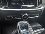Volvo V60 2.0 T8 390PK Recharge AWD R-Design Panodak LED Trekhaak 19inch