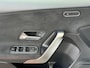 Mercedes-Benz A-klasse Amg 180 Aut Navi Sfeerverlichting 19''