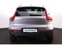 Volvo XC40 B3 Plus Dark - IntelliSafe Assist & Surround - 360º Camera - Harman Kardon audio - Adaptieve LED koplampen - Verwarmde voorstoelen & stuur - Parkeersensoren voor & achter - Elektr. bedienb. voorstoelen met geheugen links - Draadloze tel. lader - Standkachel - Extra getint glas - 18' LMV
