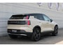 Volvo EX30 Cross Country P5 Long Range Plus Europa | Elektrisch verstelbare voorstoelen | Stuurwiel & voorstoelen verwarmbaar | Adaptive Cruise Control & Pilot Assist | Rijstrookdetectie met correctie | Keyless entry & start | Warmtepomp | Google Services | Apple Carplay & Android Auto | Smartphone Entry | Vehicle-to-load | Parkeersensoren voor en achter | Achteruitrijcamera |