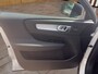 Volvo XC40 2.0 B4 Plus Dark | BLIS | Cruise control | Camera | Keyless start / entry | DAB | Trekhaak |