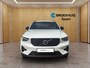 Volvo XC40 2.0 B4 Plus Dark | BLIS | Cruise control | Camera | Keyless start / entry | DAB | Trekhaak |