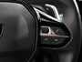 Peugeot 2008 1.2 Hybrid 136 pk Automaat Allure Navigatie Apple Carplay/Android Auto Climate Control Dab Led Parkeer sensoren Cruise Control Stoelverwarming