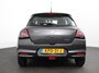 Suzuki Swift 1.2 Style Smart Hybrid Airco Adaptieve cruise control Navigatie Keyless Achteruitrijcamera Parkeersensoren achter Apple Carplay/ Android Auto