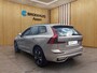 Volvo XC60 2.0 T6 Plug-in hybrid AWD Plus Dark | BLIS | Stoel + Stuur verwarming| Harman kardon | Trekhaak | Keyless entry / start | Camera |