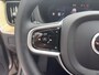 Volvo XC60 2.0 T6 Plug-in hybrid AWD Plus Dark | BLIS | Stoel + Stuur verwarming| Harman kardon | Trekhaak | Keyless entry / start | Camera |