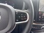 Volvo XC60 2.0 T6 Plug-in hybrid AWD Plus Dark | BLIS | Stoel + Stuur verwarming| Harman kardon | Trekhaak | Keyless entry / start | Camera |