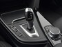 BMW 3-Serie Touring 330i xDrive High Executive 8AT AUTOMAAT / 252PK / AWD / Navigatie / Parkeersensoren Voor & Achter / Elektrische achterklep / Stoelverwarming voor / LMV / Historie aanwezig / 1ste Eigenaar 5 jaar in NL / 1800KG Trekgewicht / BMW Led lampen /