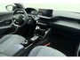 Peugeot 2008 1.2 Hybrid 136 Allure | Achteruitrijcamera | Cruise control | keyless entry | Navigatie | Extra getint |