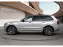 Volvo XC90 T8 Exclusive edition Dark | Trekhaak | Charcoal Hemelbekleding | Gelamineerde zijruiten | Sierpaneel geblokt aluminium | Luchtvering | Stoelventilatie / Massage | 22 inch LM |