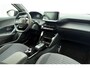 Peugeot e-2008 EV Style 50 kWh Navigatie | Apple Carplay/Android Auto | Camera | Climate en cruise control
