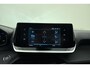 Peugeot e-2008 EV Style 50 kWh Navigatie | Apple Carplay/Android Auto | Camera | Climate en cruise control