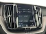 Volvo XC60 B5 264PK R-Design| Pano| Camera| Stoelverwarming| Trekhaak