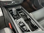 Volvo XC60 B5 264PK R-Design| Pano| Camera| Stoelverwarming| Trekhaak