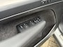 Volvo XC40 2.0 B4 Plus Dark | Trekhaak | Stoelverwarming | Memory | Harman/Kardon |