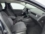 Renault Clio 1.0 TCe Zen 90PK | Navigatie | Cruise Control | Parkeersensoren | Armsteun | Apple CarPlay & Android Auto