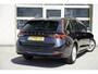 Skoda Octavia Combi 1.0 TSI Business Edition BJ2021 Lmv 16" | Led V+A | Dynamische knipperlichten | Pdc | Elek. achterklep | App-Connect | Navi | Virtual cockpit | Dashboard verlichting | Climate control | Cruise control | Extra getint glas