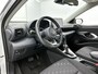 Toyota Yaris 1.5 Hybrid 115 Active + | BTW Voertuig | Stoel+stuurverwarming | Parkeersensoren voor+achter | Apple CarPlay/Android Auto | Cruise Control Adaptive | Climate Control | Achteruitrijcamera |