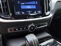 Volvo S60 T6 AWD Twin Engine R-Design | Sportstoelen | Trekhaak | Hemel donker | Camera achter | Stoelverwarming | Memory |