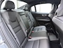 Volvo S60 T6 AWD Twin Engine R-Design | Sportstoelen | Trekhaak | Hemel donker | Camera achter | Stoelverwarming | Memory |