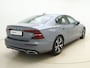 Volvo S60 T6 AWD Twin Engine R-Design | Sportstoelen | Trekhaak | Hemel donker | Camera achter | Stoelverwarming | Memory |