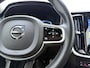 Volvo S60 T6 AWD Twin Engine R-Design | Sportstoelen | Trekhaak | Hemel donker | Camera achter | Stoelverwarming | Memory |