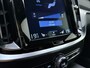 Volvo S60 T6 AWD Twin Engine R-Design | Sportstoelen | Trekhaak | Hemel donker | Camera achter | Stoelverwarming | Memory |
