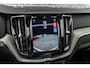 Volvo XC60 2.0 T6 Plug-in hybrid AWD Inscription | Long Range | Adaptieve Cruise Control | Panoramadak | Trekhaak | Lederen Bekleding | Stoel-/Stuuverwarming | Standkachel | Parkeercamera | Getint Glas | Elek. Achterklep