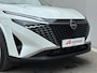 Nissan Qashqai 1.3 MHEV Xtronic N-Connecta / Fabrieksgarantie t/m 04-2028 / Panoramadak / Stoel & Stuurverwarming / Voorruit Verwarming / Adaptief Cruise Control / Apple Carplay & Android Auto / Elektrische Achterklep / Dode Hoek Detectie /