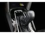 Toyota Corolla Cross Hybrid 200 Style | Trekhaak | Dodehoek detectie | Stoelverwarming | Apple Carplay / Android Auto | Parkeersensoren voor/achter | Adaptive Cruise | Clima | Camera | 18 inch
