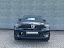 Volvo XC40 Recharge Plus 70 kWh | Google | Adaptieve Cruise Control | Stoel-/Stuurverwarming | Uitschuifbare Beensteunen | Dodehoek Detectie | Parkeercamera | Warmtepomp | Elek. Achterklep | All Season Banden