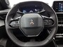 Peugeot e-2008 SUV EV Allure Pack 50 kWh 136pk | Lage kilometerstand! | Navigatie via Apple CarPlay / Android Auto | Achteruitrijcamera | 3D Cockpit | Climate Control | Cruise Control | Parkeersensoren | Keyless start | Bluetooth | DAB+ radio | Elektrisch inklapbare spiegels | Donker getint glas | 17" lichtmetalen velgen |