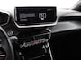 Peugeot e-2008 EV Allure 50 kWh Navigatie Apple Carplay/Android Auto Climate Control Led Parkeer sensoren Cruise Control Stoelverwarming Camera 360