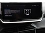 Peugeot e-2008 EV Allure 50 kWh Navigatie Apple Carplay/Android Auto Climate Control Led Parkeer sensoren Cruise Control Stoelverwarming Camera 360