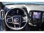 Volvo XC40 Recharge Core 70 kWh | Warmtepomp | Achteruitrijcamera | Parkeersensoren | Stoelverwarming | Navigatie | Apple Carplay | Android Auto | Cruise Control | Privacy Glas | Uitschuifbare Beensteunen