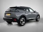 Peugeot e-2008 SUV EV Allure Avantage 54 kWh 156pk | 406km WLTP Actieradius | Navigatie | Rondomzichtcamera | Climate Control | Adaptieve Cruise Control | Parkeersensoren v+a | Dodehoeksensor | Keyless | Draadloze Apple Carplay / Android Auto + telefoonlader | Digitaal instrumentenpaneel | Armsteun | Elektrisch inklapbare spiegels | DAB+ radio | Led koplampen | Donker getint glas | 17" lichtmetalen velgen |