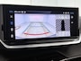 Peugeot e-2008 SUV EV Allure Avantage 54 kWh 156pk | 406km WLTP Actieradius | Navigatie | Rondomzichtcamera | Climate Control | Adaptieve Cruise Control | Parkeersensoren v+a | Dodehoeksensor | Keyless | Draadloze Apple Carplay / Android Auto + telefoonlader | Digitaal instrumentenpaneel | Armsteun | Elektrisch inklapbare spiegels | DAB+ radio | Led koplampen | Donker getint glas | 17" lichtmetalen velgen |