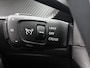 Peugeot e-2008 SUV EV Allure Avantage 54 kWh 156pk | 406km WLTP Actieradius | Navigatie | Rondomzichtcamera | Climate Control | Adaptieve Cruise Control | Parkeersensoren v+a | Dodehoeksensor | Keyless | Draadloze Apple Carplay / Android Auto + telefoonlader | Digitaal instrumentenpaneel | Armsteun | Elektrisch inklapbare spiegels | DAB+ radio | Led koplampen | Donker getint glas | 17" lichtmetalen velgen |