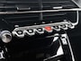 Peugeot e-2008 SUV EV Allure Avantage 54 kWh 156pk | 406km WLTP Actieradius | Navigatie | Rondomzichtcamera | Climate Control | Adaptieve Cruise Control | Parkeersensoren v+a | Dodehoeksensor | Keyless | Draadloze Apple Carplay / Android Auto + telefoonlader | Digitaal instrumentenpaneel | Armsteun | Elektrisch inklapbare spiegels | DAB+ radio | Led koplampen | Donker getint glas | 17" lichtmetalen velgen |