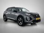 Peugeot e-2008 SUV EV Allure Avantage 54 kWh 156pk | Accu 97% | 406km WLTP Actieradius | Navigatie | Rondomzichtcamera | Climate Control | Adaptieve Cruise Control | Parkeersensoren v+a | Dodehoeksensor | Keyless | Draadloze Apple Carplay / Android Auto + telefoonlader | Digitaal instrumentenpaneel | Armsteun | Elektrisch inklapbare spiegels | DAB+ radio | Led koplampen | Donker getint glas | 17" lichtmetalen velgen |