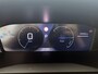 Peugeot e-2008 SUV EV Allure Avantage 54 kWh 156pk | Accu 97% | 406km WLTP Actieradius | Navigatie | Rondomzichtcamera | Climate Control | Adaptieve Cruise Control | Parkeersensoren v+a | Dodehoeksensor | Keyless | Draadloze Apple Carplay / Android Auto + telefoonlader | Digitaal instrumentenpaneel | Armsteun | Elektrisch inklapbare spiegels | DAB+ radio | Led koplampen | Donker getint glas | 17" lichtmetalen velgen |