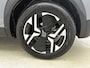 Peugeot e-2008 SUV EV Allure Avantage 54 kWh 156pk | 406km WLTP Actieradius | Navigatie | Rondomzichtcamera | Climate Control | Adaptieve Cruise Control | Parkeersensoren v+a | Dodehoeksensor | Keyless | Draadloze Apple Carplay / Android Auto + telefoonlader | Digitaal instrumentenpaneel | Armsteun | Elektrisch inklapbare spiegels | DAB+ radio | Led koplampen | Donker getint glas | 17" lichtmetalen velgen |