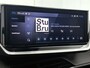 Peugeot e-2008 SUV EV Allure Avantage 54 kWh 156pk | Accu 97% | 406km WLTP Actieradius | Navigatie | Rondomzichtcamera | Climate Control | Adaptieve Cruise Control | Parkeersensoren v+a | Dodehoeksensor | Keyless | Draadloze Apple Carplay / Android Auto + telefoonlader | Digitaal instrumentenpaneel | Armsteun | Elektrisch inklapbare spiegels | DAB+ radio | Led koplampen | Donker getint glas | 17" lichtmetalen velgen |