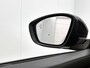 Peugeot e-2008 SUV EV Allure Avantage 54 kWh 156pk | Accu 97% | 406km WLTP Actieradius | Navigatie | Rondomzichtcamera | Climate Control | Adaptieve Cruise Control | Parkeersensoren v+a | Dodehoeksensor | Keyless | Draadloze Apple Carplay / Android Auto + telefoonlader | Digitaal instrumentenpaneel | Armsteun | Elektrisch inklapbare spiegels | DAB+ radio | Led koplampen | Donker getint glas | 17" lichtmetalen velgen |