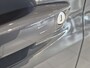 Peugeot 208 1.2 Hybrid 145 e-DCS6 GT | Automaat | Camera Voor en Achter | Navigatie | Keyless Entry en Start | Draadloze Telefoonlader | Gave Kleur!!