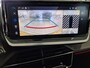 Peugeot 208 1.2 Hybrid 145 e-DCS6 GT | Automaat | Camera Voor en Achter | Navigatie | Keyless Entry en Start | Draadloze Telefoonlader | Gave Kleur!!
