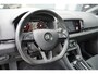 Skoda Karoq 1.5 TSI ACT 150PK! Automaat Sportline Business BJ2020 Lmv 19" | Led V+A | Pdc | Keyless | Panoramadak | Elek. achterklep | Verwarmde voorruit | Achteruitrijcamera | App-Connect | Navi | Virtual cockpit | Dashboard verlichting | Verwarmde voorstoelen